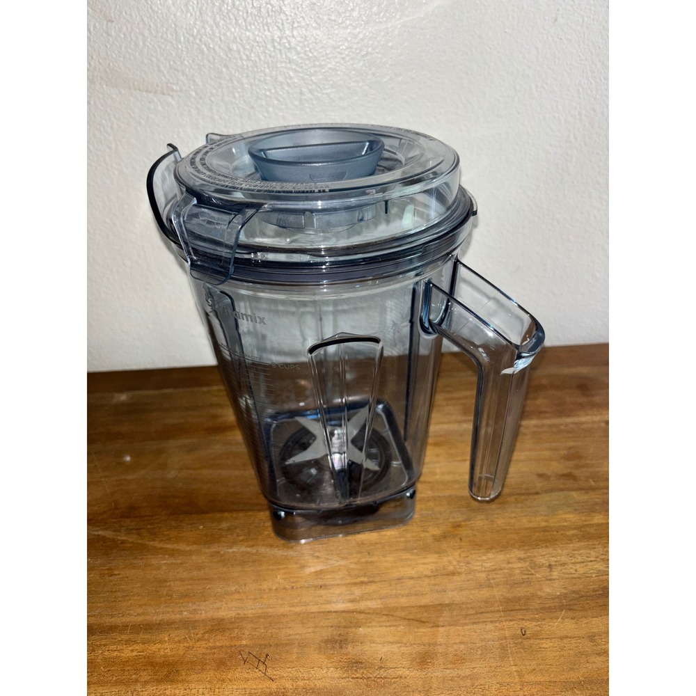VITAMIX Container Pitcher 8 CUPS Lid Blade 64-OZ 120204 C NWOB